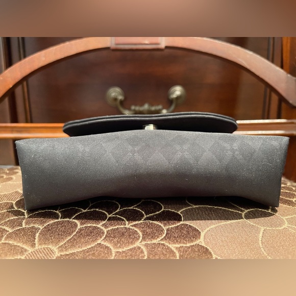 Givenchy Clutch Makeup Bag - Picture 5 of 9